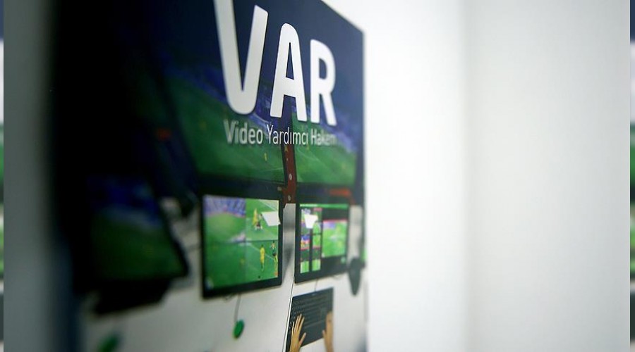 UEFA'dan 3. VAR kursu