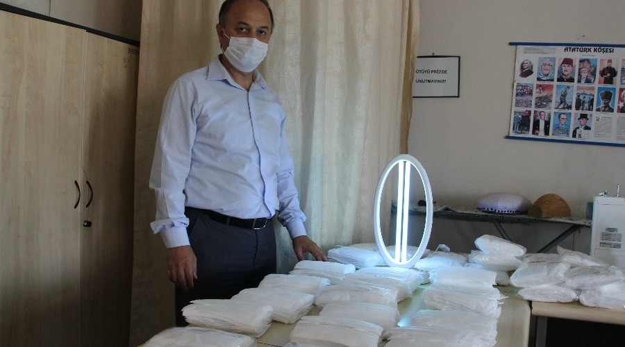 Ultraviyole ışınları ile maske sterilizasyonu