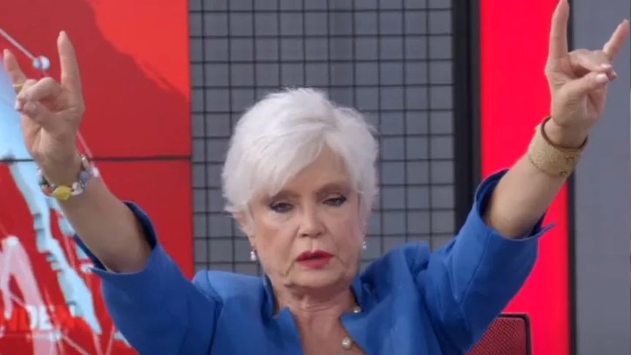 �nl� sunucu G�lg�n Feyman Budak�tan UEFA�ya 'bozkurt' tepkisi