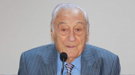 Ünlü sunucu Halit Kıvanç hayatını kaybetti