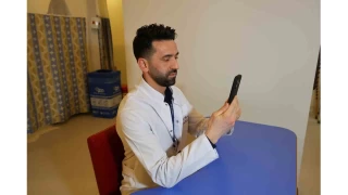 Uzmanı 'Text Neck' sendromuna karşı uyardı