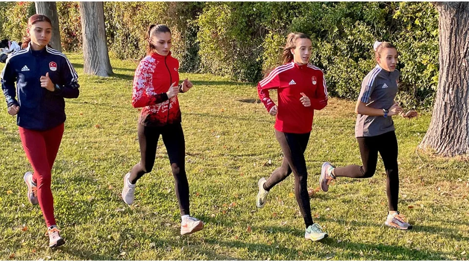 Uzman�ndan gen�lere kritik uyar�!