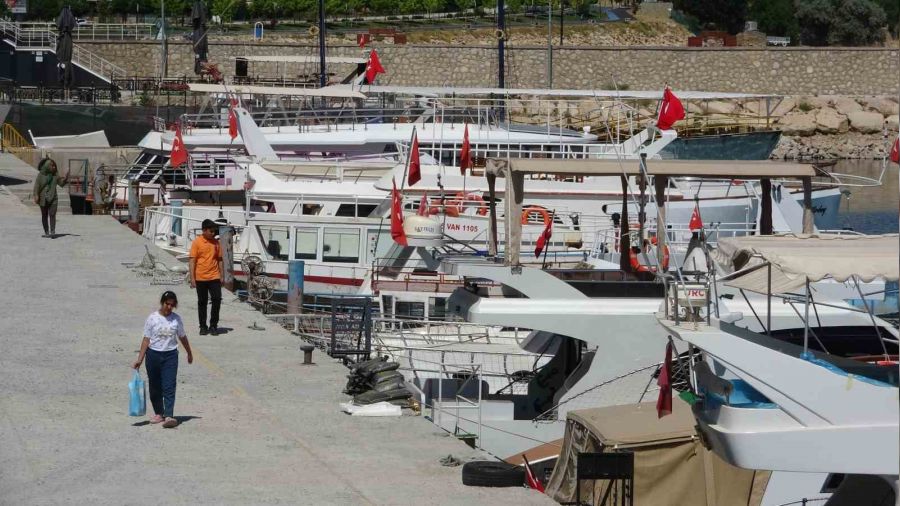 Van G�l�'nde aylar sonra 'vira bismillah'