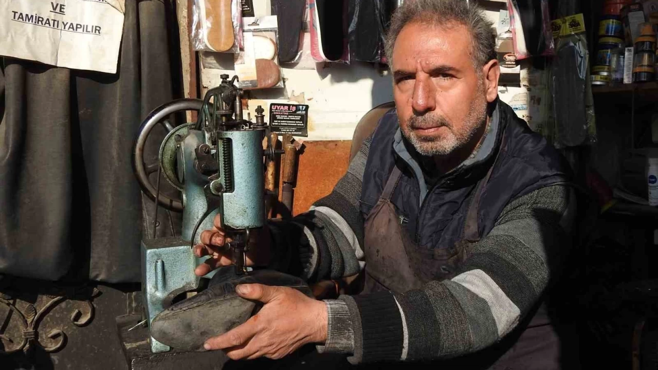 Vatandalar ayakkab almak yerine tamir ettiriyor