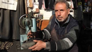 Vatandalar ayakkab almak yerine tamir ettiriyor
