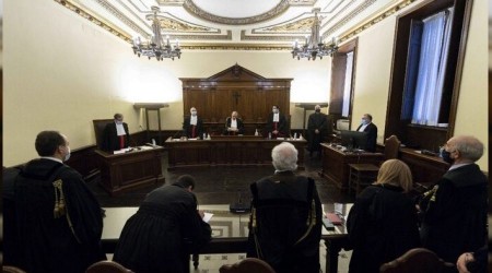 Vatikan Bankasının eski başkanı suçlu bulundu