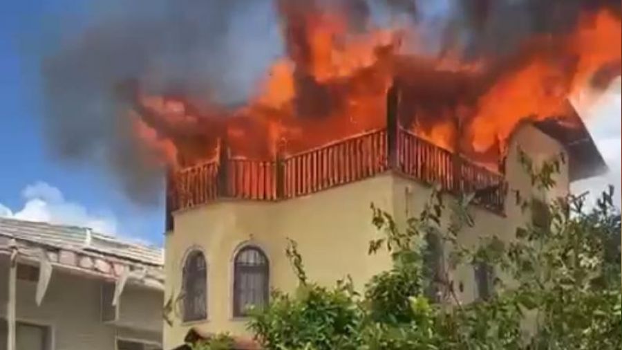 Villa alev alev yand�