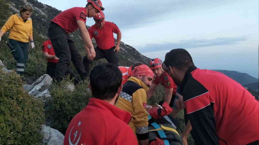 Yama� para��t�yle kayal�klara d��t�