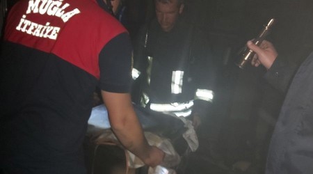 Yangından komşuların dikkati sayesinde kurtuldular