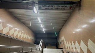 Yenikap�-Hac�osman Metro hatt�nda raylara atlayan �ah�s hayat�n� kaybetti