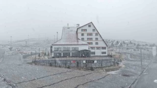 Yldz Da beyaz gelinliini giydi, kayak merkezi havadan grntlendi