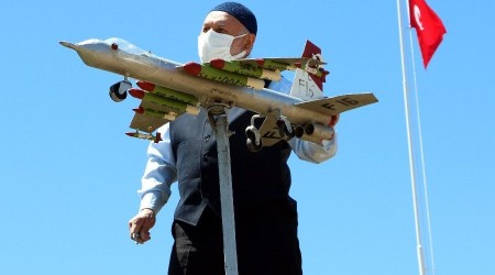Yozgat'ta satılık F-16 savaş uçağı