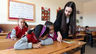 15 bin szlemeli retmen alm iin bavurular bugn sona eriyor