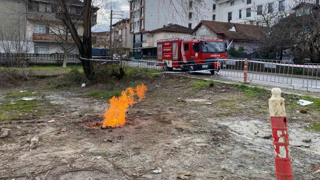 2 gündür yanıyor