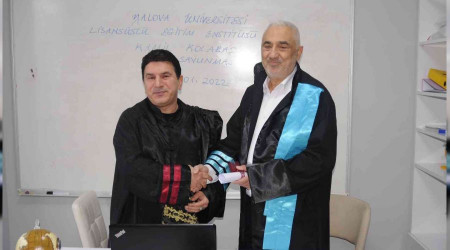 64 yaşında yüksek lisans yaptı