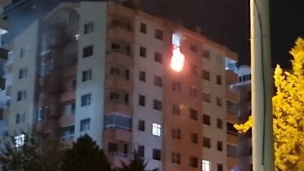 9'uncu katta çıkan yangın korkuttu