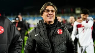 A Milli Futbol Tak�m�'n�n teknik direkt�r� Montella: "Kendimi T�rk gibi hissediyorum"