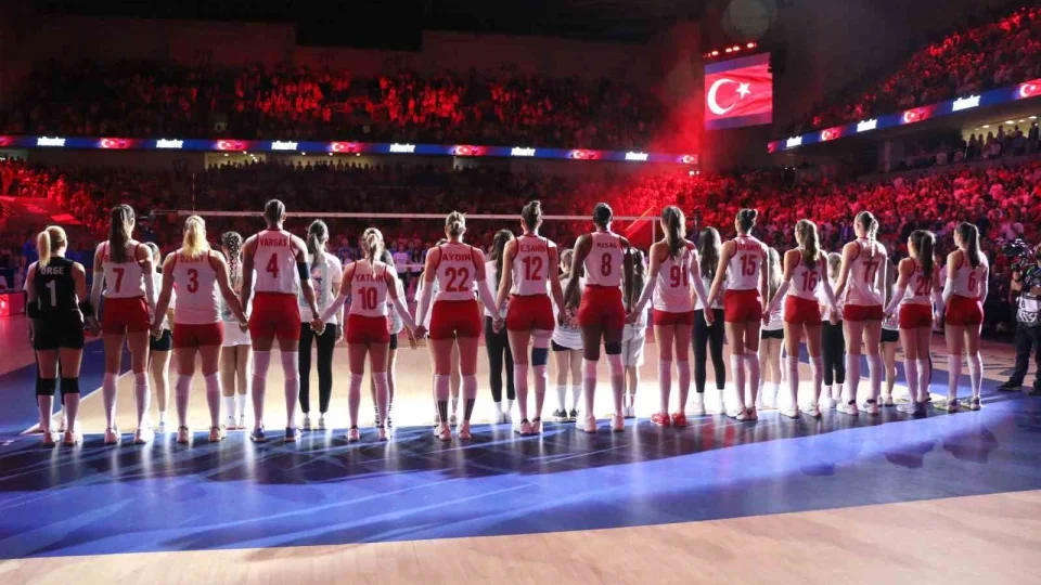 A Milli Kadın Voleybol Takımı, Çin'i 3-2 mağlup etti