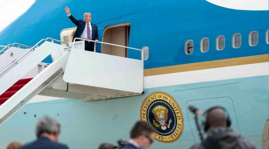 Trump seyahatlerine yeniden ba�lad�   
