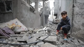 ABD'li doktor Gazze'de yaşadıklarını gözyaşları içinde anlattı