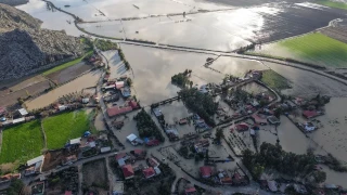 Adana'da afetin boyutu havadan g�r�nt�lendi