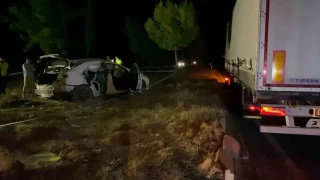 Adyaman'da otomobil ile tr arpt: 1 l, 3 ar yaral