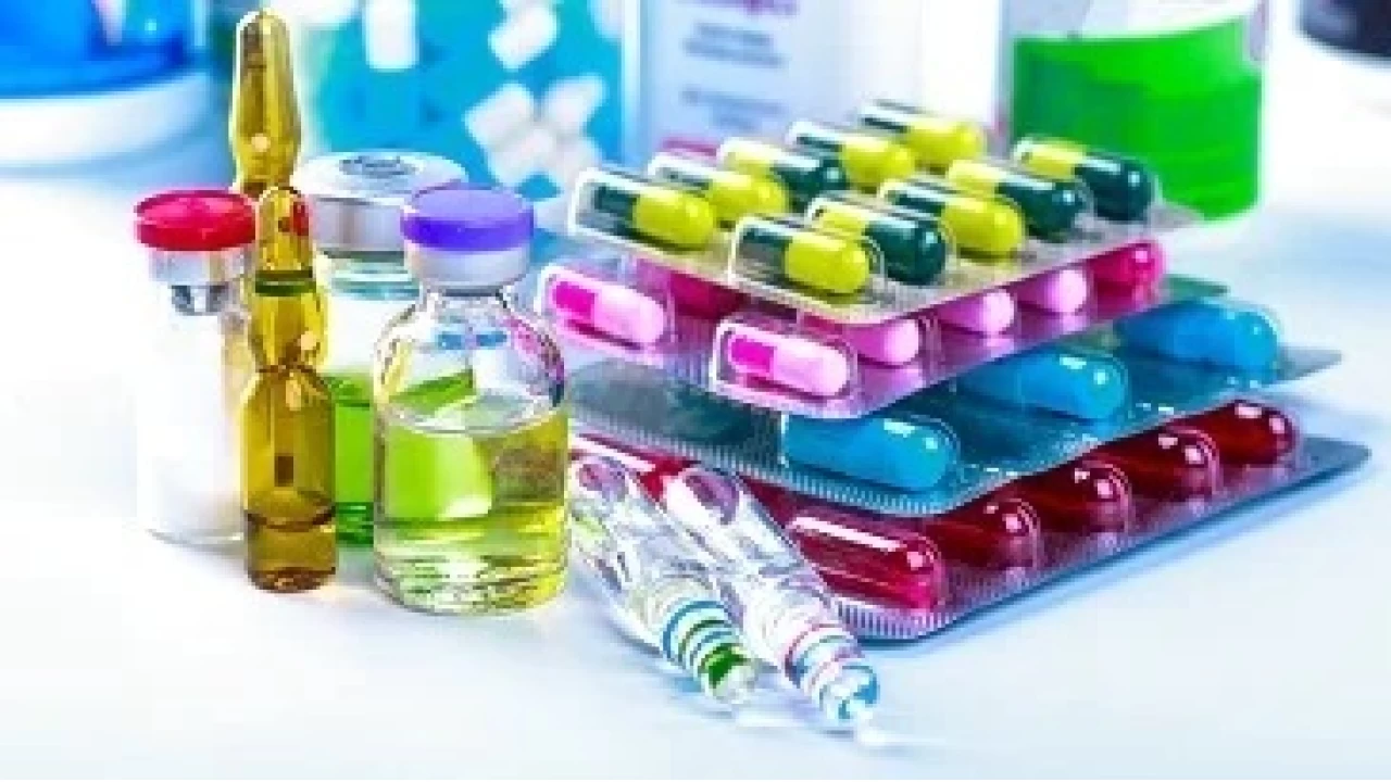 A�r� Kesiciler ve Antibiyotik Direncinin Kesi�imi