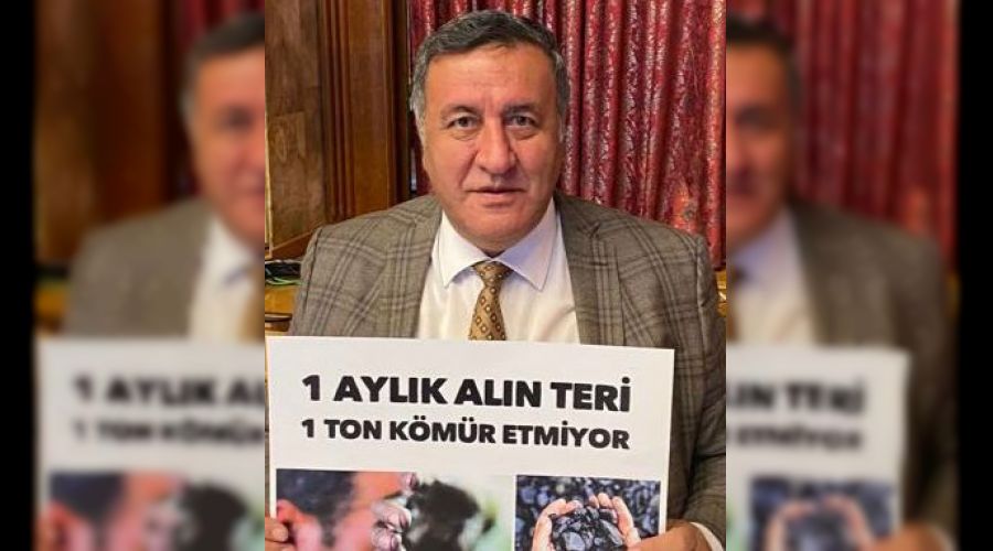 AKP ekonomik dram�n kitab�n� yazm��