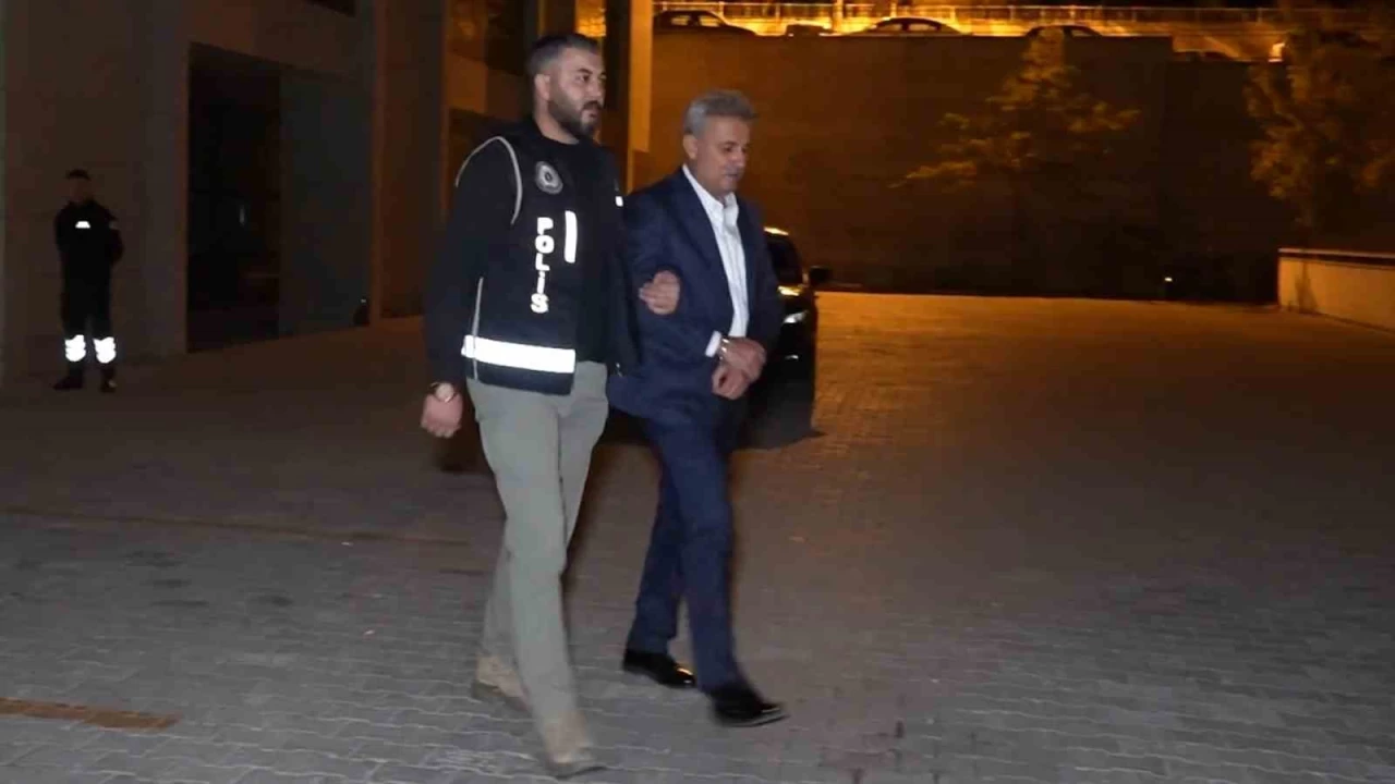 AKP'li Belediye Bakan Ahmet Sungur tutukland