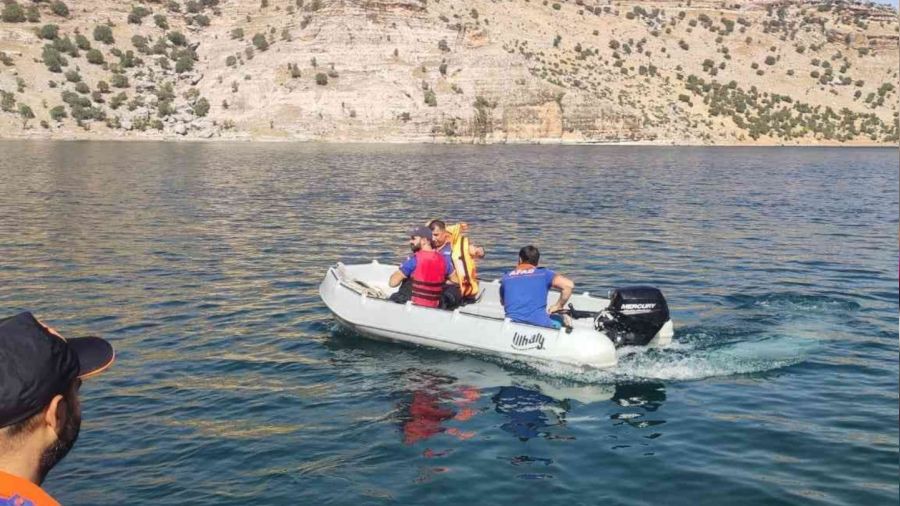 Aksiyon dolu boğulma tatbikatı