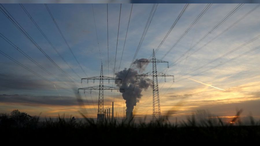 Alman ekonomisi sars�l�yor