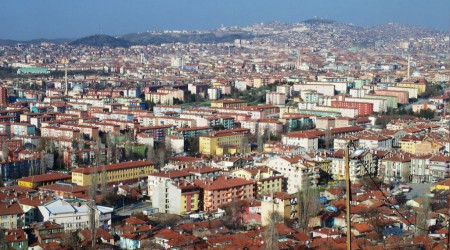 Altındağ'da 6 katlı bina vergi dairesinden satılık