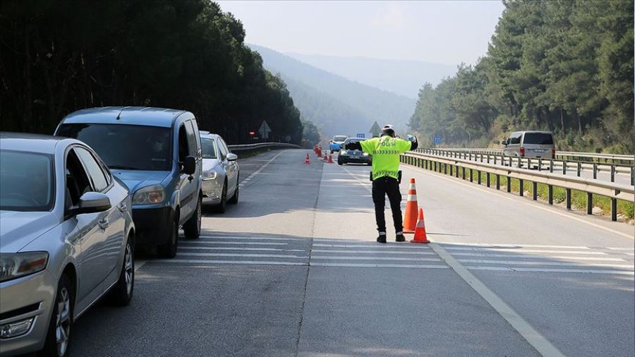 Amasya'da 17 sürücüye 22 bin 192 lira ceza kesildi