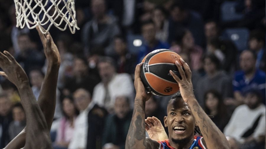 Anadolu Efes, Almanya deplasmanında