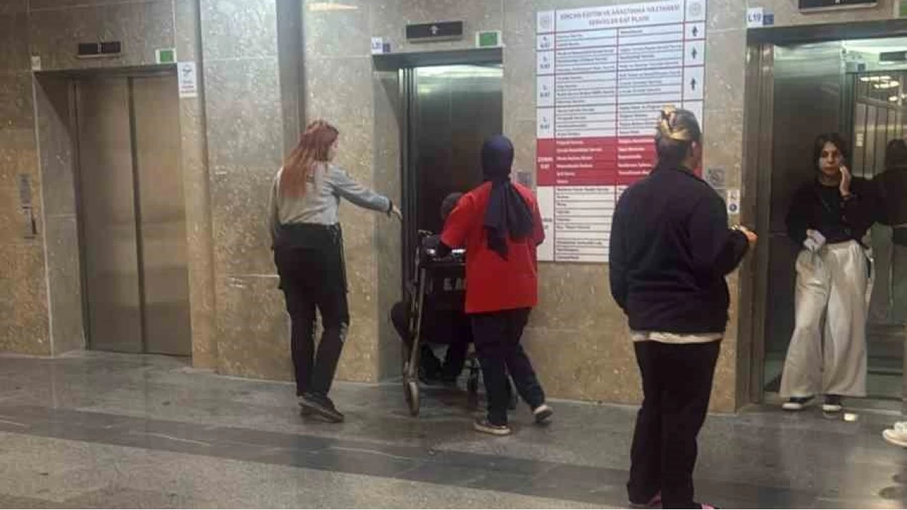 Ankara'da 120 işçi gıda zehirlenmesi şüphesiyle hastanelik oldu