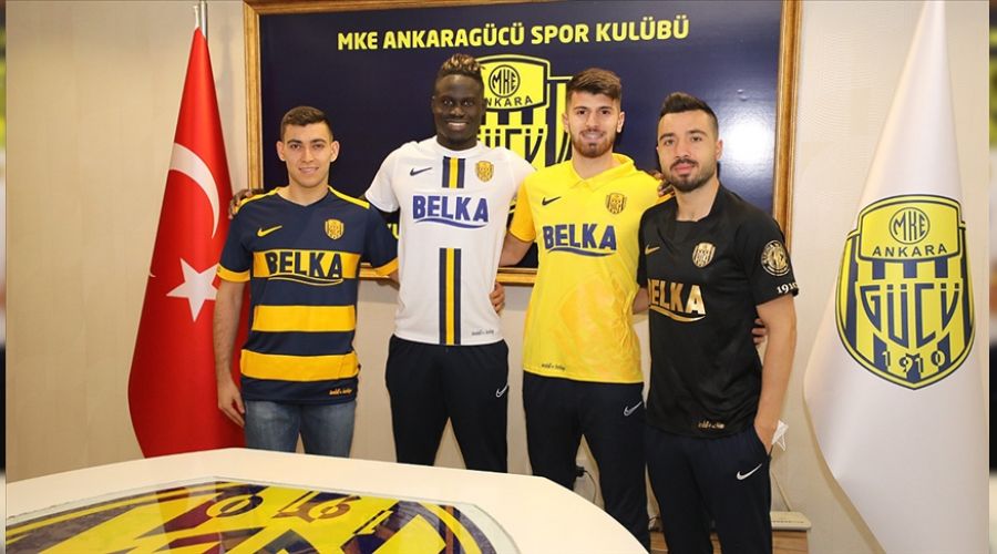 Ankarag�c�'nde 4 imza