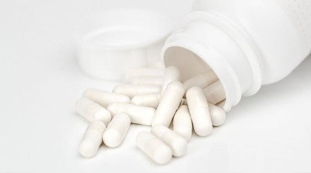 ‘Antibiyotikler, virüsleri ve bulaşı önlemez’
