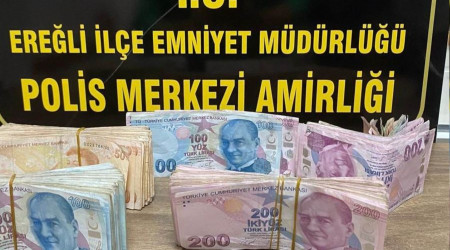 Arabasının üzerinde unuttuğu 43 bin lira yola saçıldı