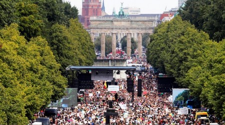 A kartlar Berlin'de topland