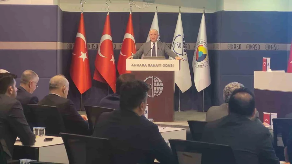 ASO: 'Ye�il pasaportun verilmesi esas al�nmal�d�r'