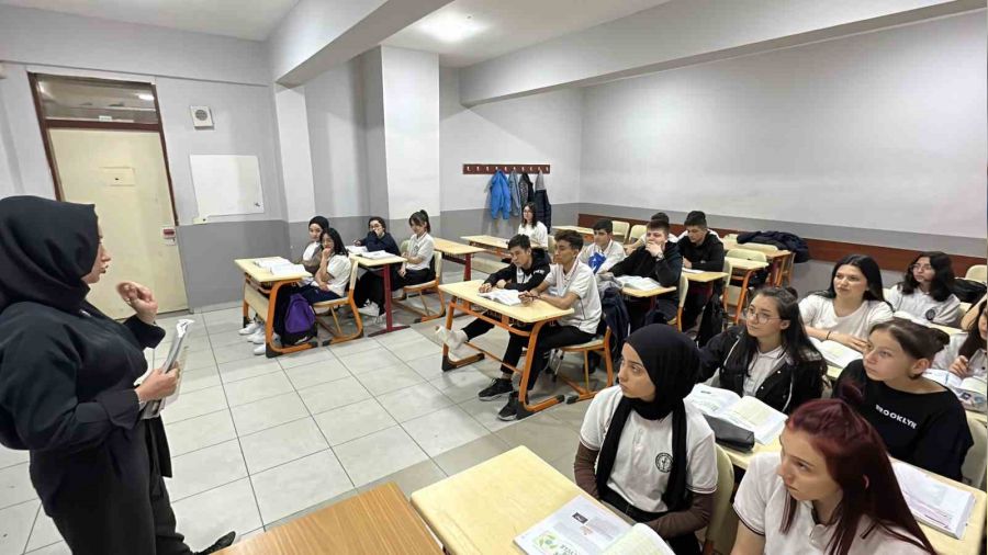 Atık projesi okula yayıldı