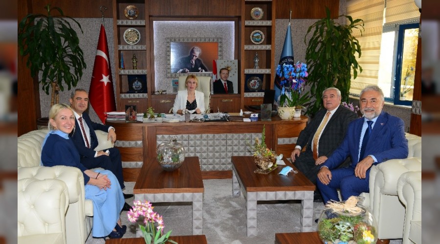 A� ile her konuda i�birli�i