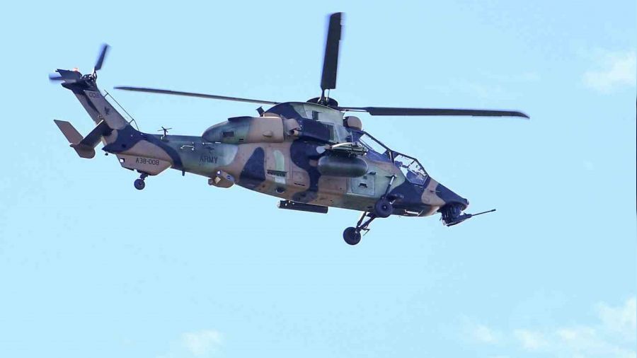 Avustralya'da askeri helikopter düştü: 4 kayıp