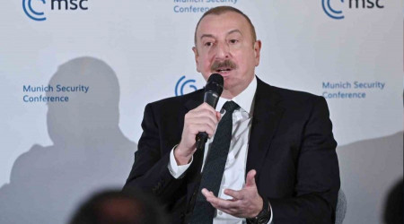 Azerbaycan Cumhurbakan Aliyev resti ekti