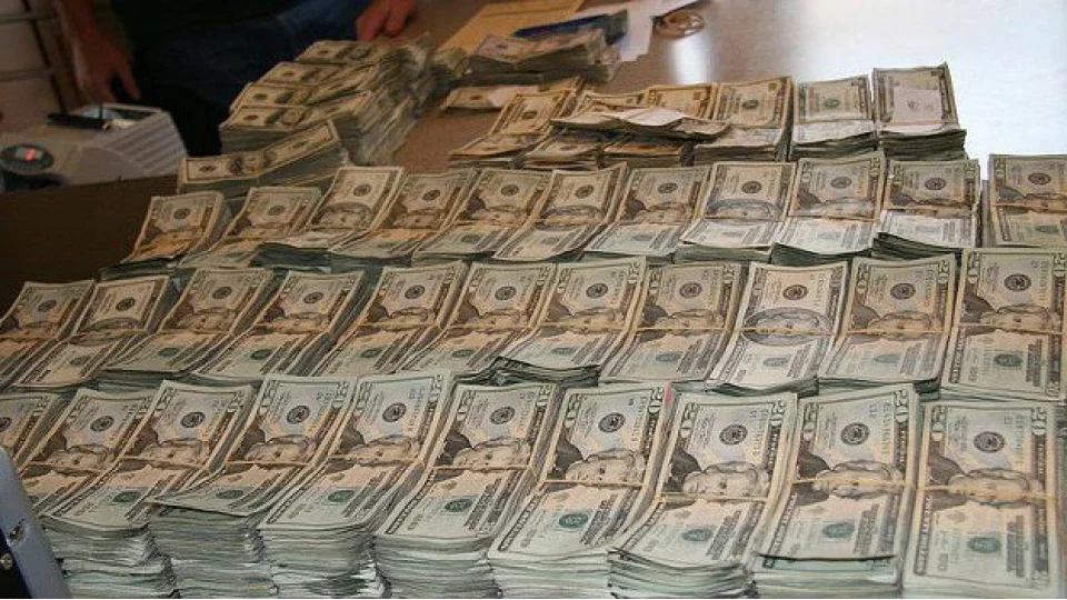 Bak�rk�y'de 30 milyon dolarl�k soygun...