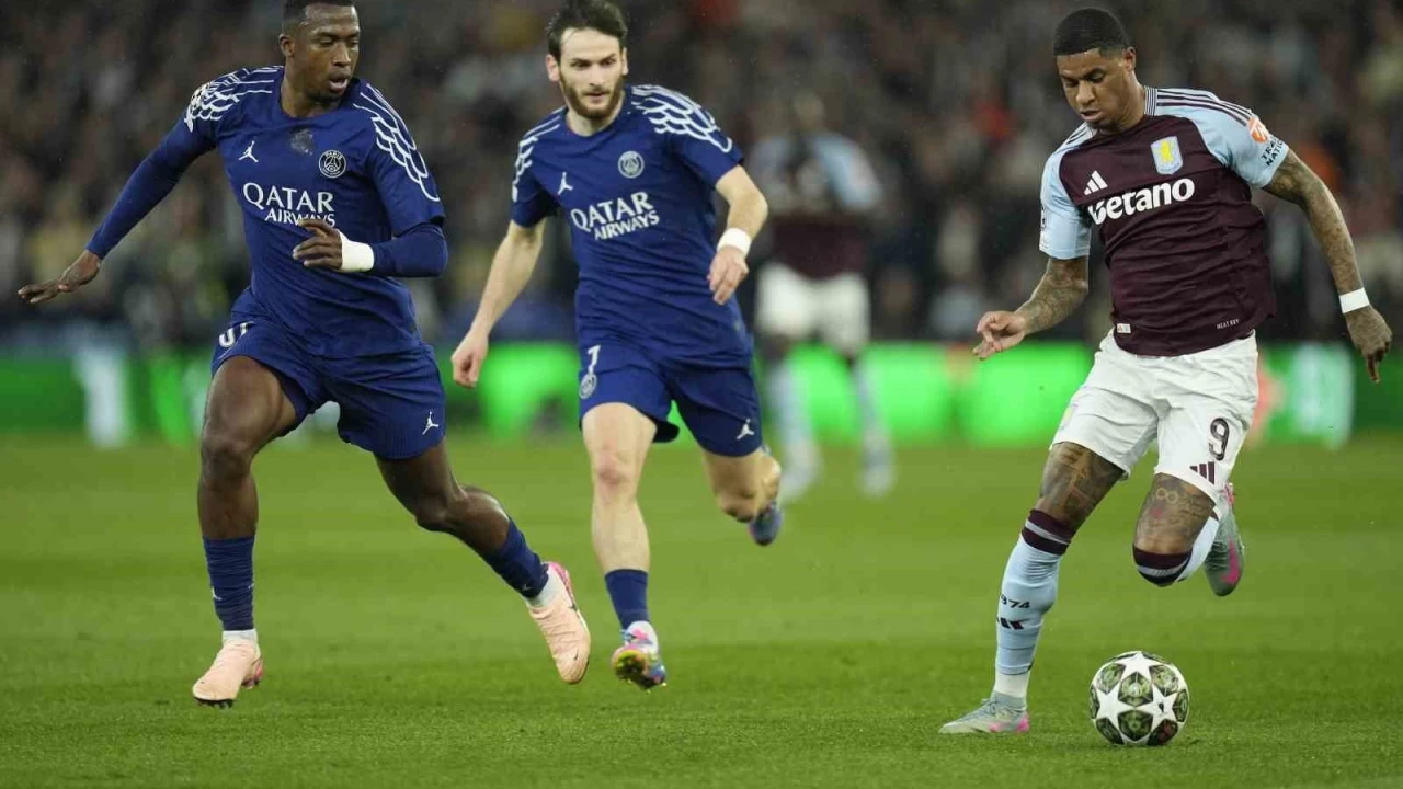 Barcelona, Manchester United'dan Rashford'u kadrosuna katt�