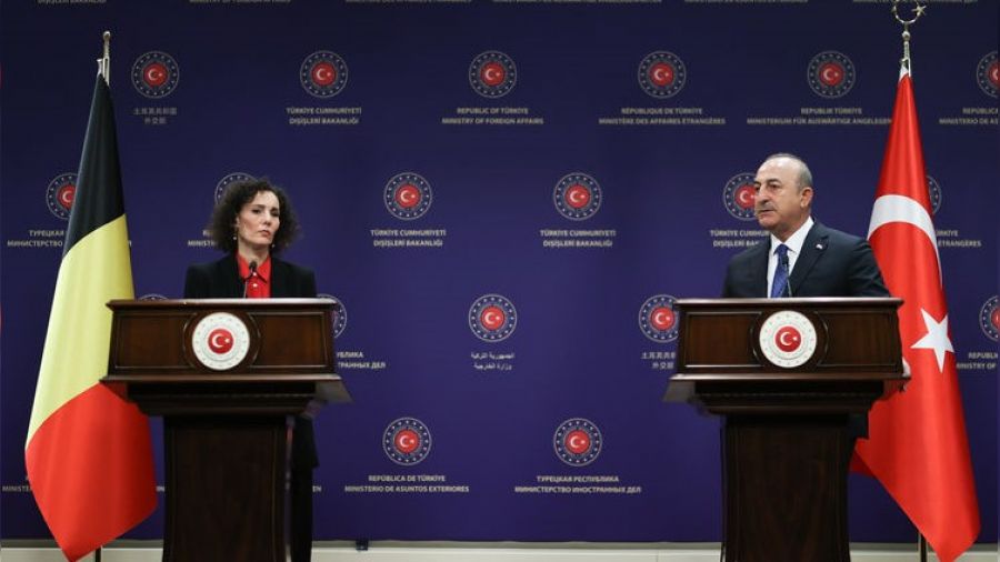 Basın toplantısında seçim ve terör atışması