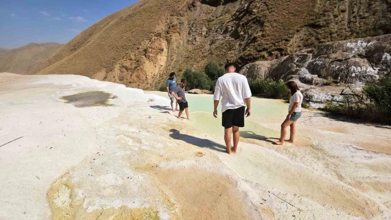 Ba�kale travertenleri, Pamukkale'yi aratm�yor