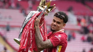 Bayern Mnih, Liverpool'un yldzn kapt
