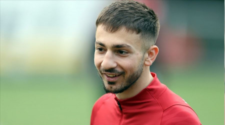 Beşiktaş, Halil'in transferi için uğraşıyor